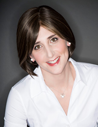 Headshot of Kiersten Mohr border=