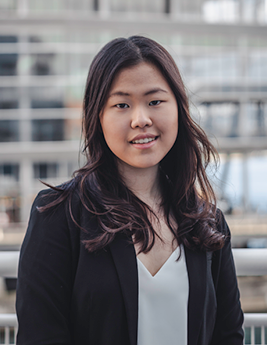 Headshot of Sena Lee (Elle)