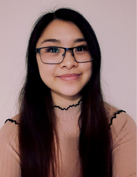 Headshot of Amanda Ho (She, her) border=