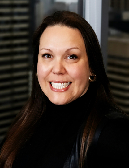 Headshot of Tina Leduc (Elle)