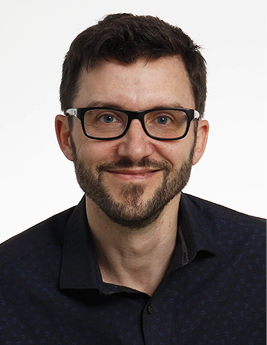 Headshot of Daniel Côté (He, him) border=